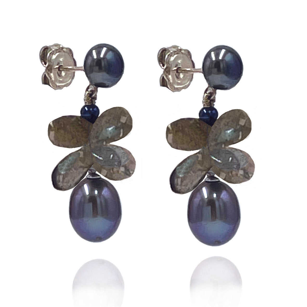 Black Freshwater Pearl &amp; Labradorite &#39;Twinkling Light&#39; Short Earrings