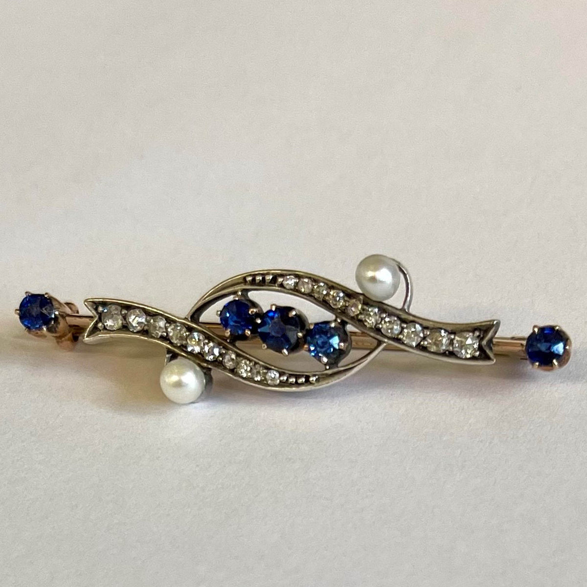 White Freshwater Pearl, Diamond &amp; Sapphire &#39;Twist&#39; Belle Epoque Brooch